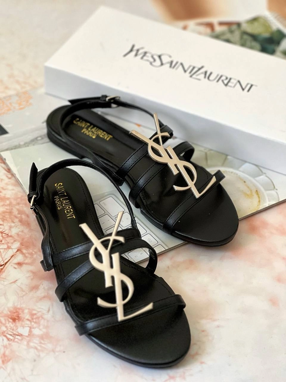 صندل زنانه تابستانه  ysl